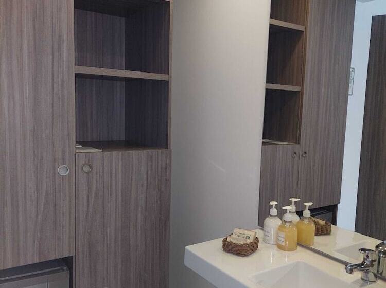 جناح, Viaggio Medellin Grand Select