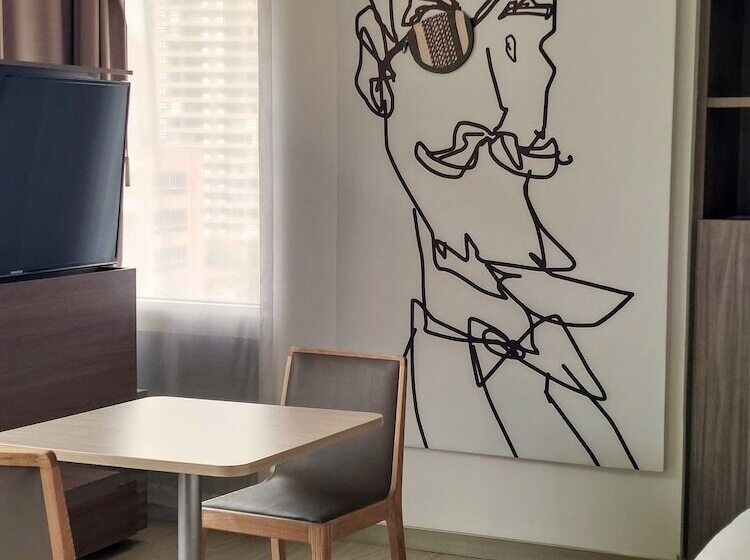 جناح, Viaggio Medellin Grand Select