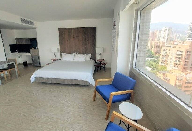 Люкс Вид на Город, Viaggio Medellin Grand Select