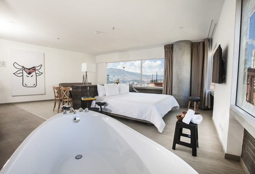 جناح مطل على المدينة, Viaggio Medellin Grand Select