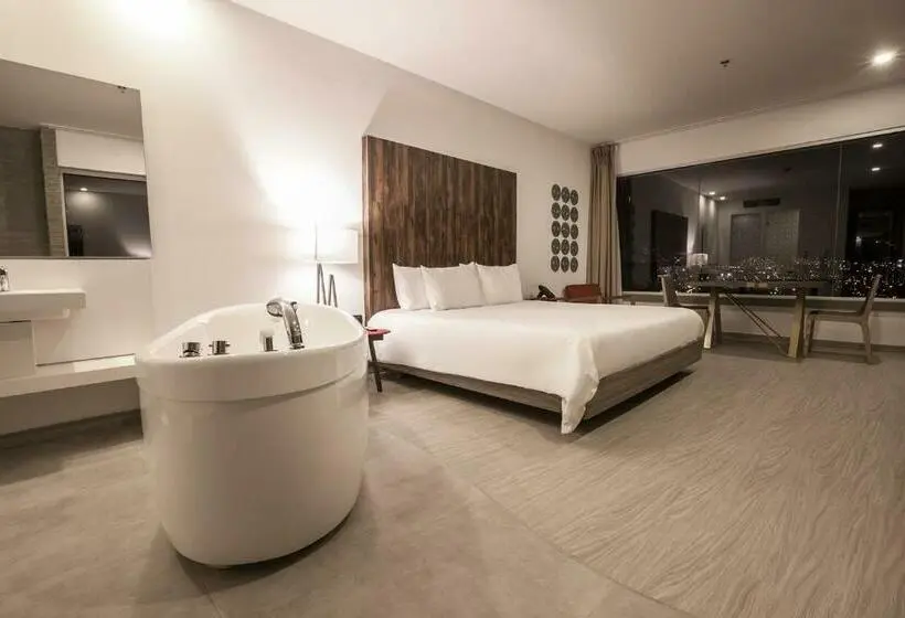 スイート, V Grand Hotel, A Member Of Radisson Individuals