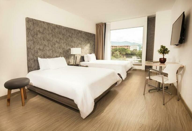 Студия Стандарт, Viaggio Medellin Grand Select