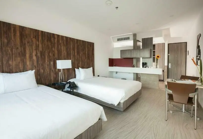 スタンダードスタジオ, V Grand Hotel, A Member Of Radisson Individuals