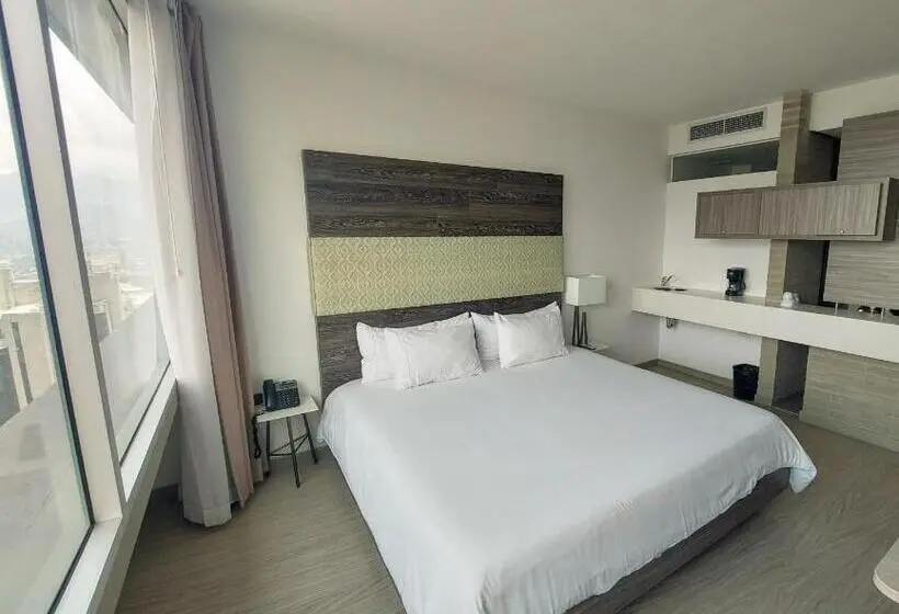 スタンダードスタジオ, V Grand Hotel, A Member Of Radisson Individuals