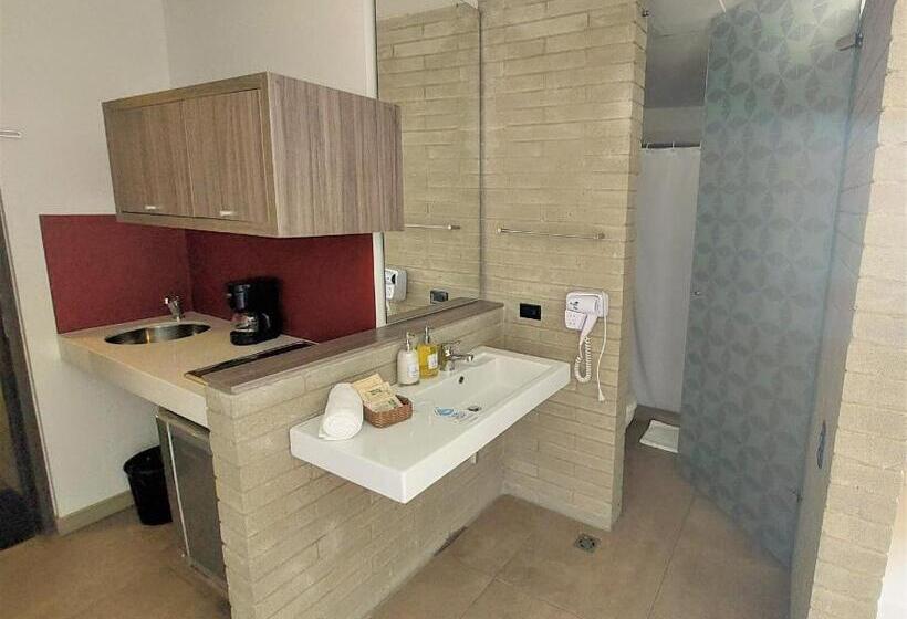 Estudio Familiar, Viaggio Medellin Grand Select