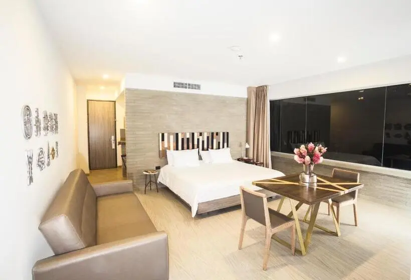 ファミリーステューディオ, V Grand Hotel, A Member Of Radisson Individuals