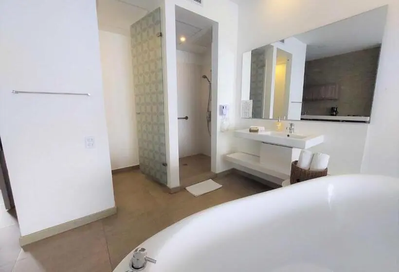 シティビュースイート, V Grand Hotel, A Member Of Radisson Individuals