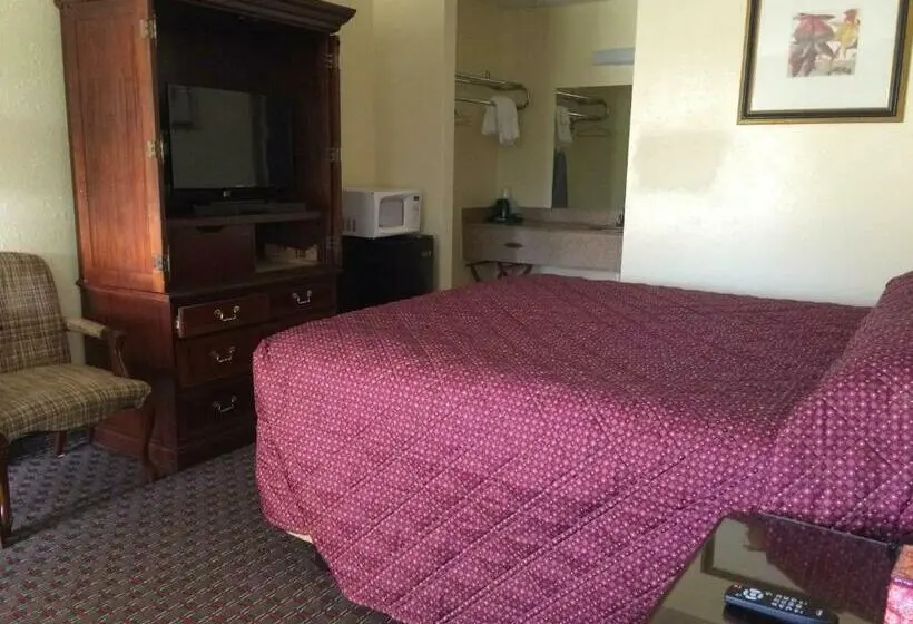 キングサイズベッドのスタンダードルーム, Knights Inn Augusta At Deans Bridge Rd