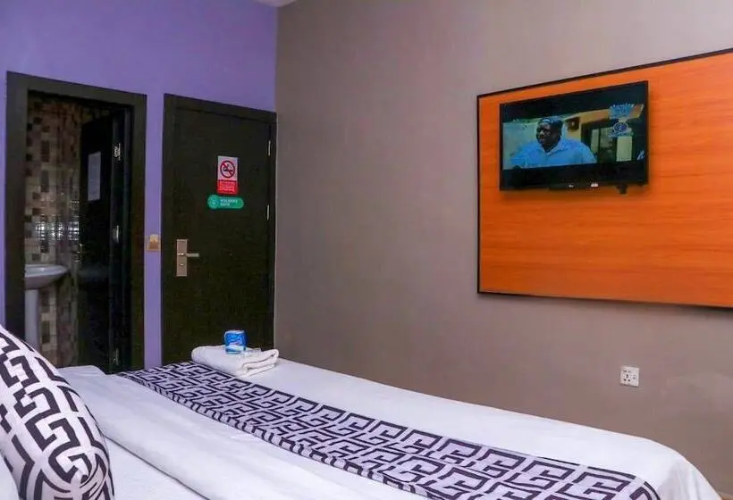 اتاق لوکس, Mt Deluxe Hotel Asaba