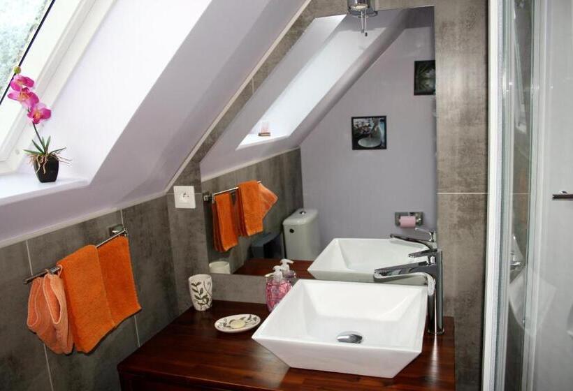 Standard room with outdoor bath, Breizh A Gevret