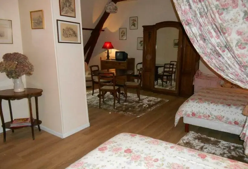 ファミリールーム, Chambres D Hôtes La Grand Maison
