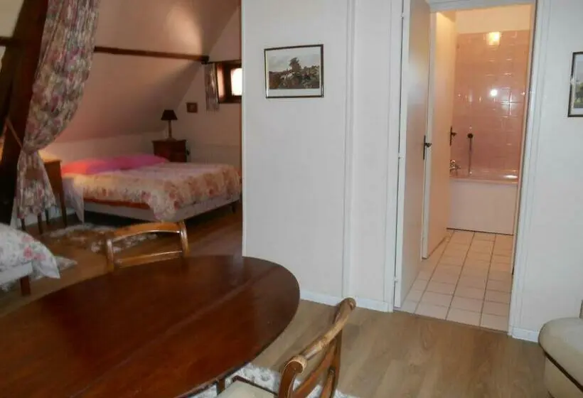 ファミリールーム, Chambres D Hôtes La Grand Maison