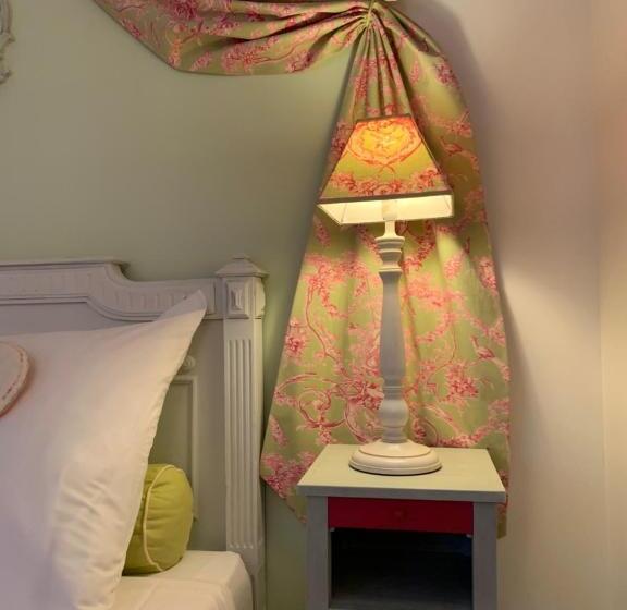 标准间, L île ô Reflets