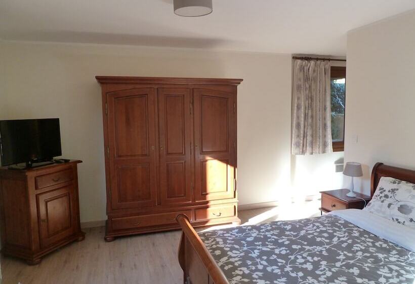 ガーデンビュースタンダードルーム, Le Mont D'olivine