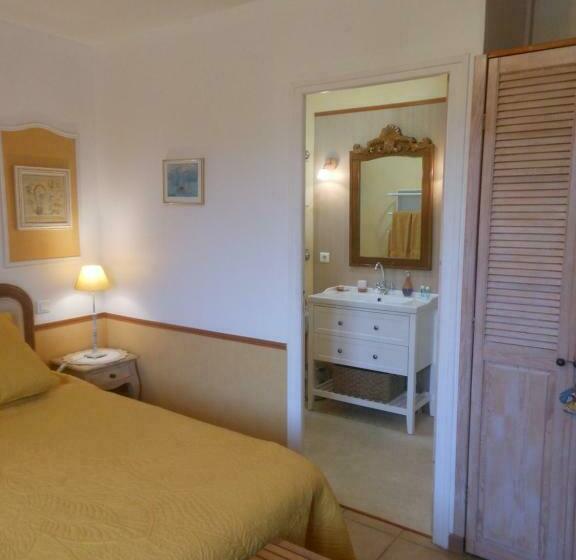 スーペリアールーム, Les Passiflores