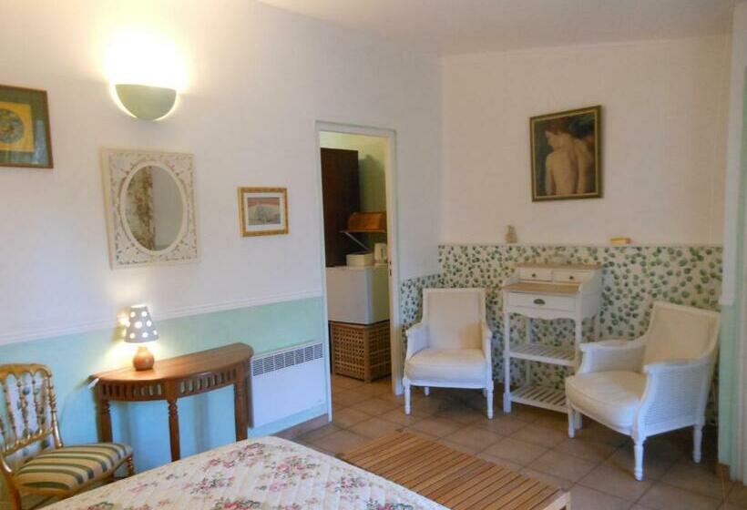 スーペリアールーム, Les Passiflores