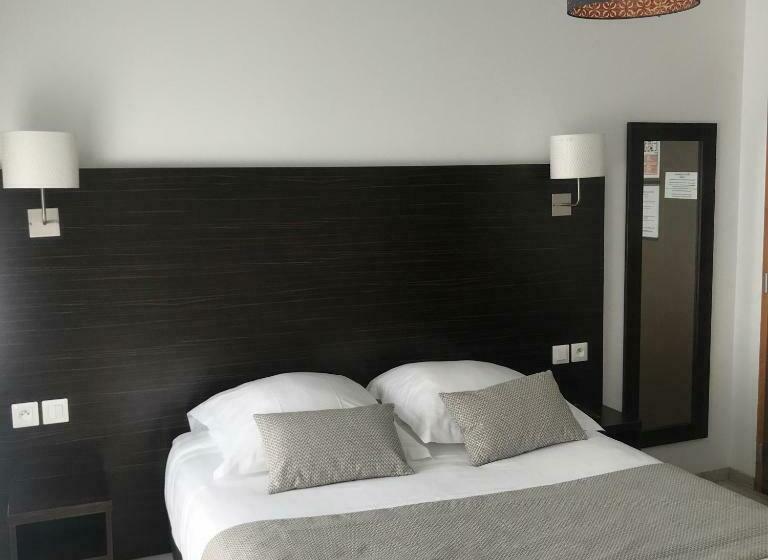 スタンダードルーム, De La Cathedrale