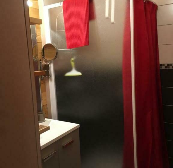 דירת חדר, Hôtel Et Appart'hôtel Restaurant L'adray