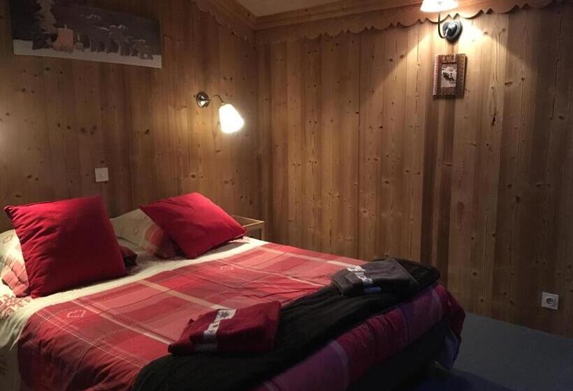 דירת חדר, Hôtel Et Appart'hôtel Restaurant L'adray