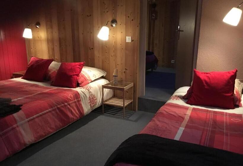 דירת חדר, Hôtel Et Appart'hôtel Restaurant L'adray