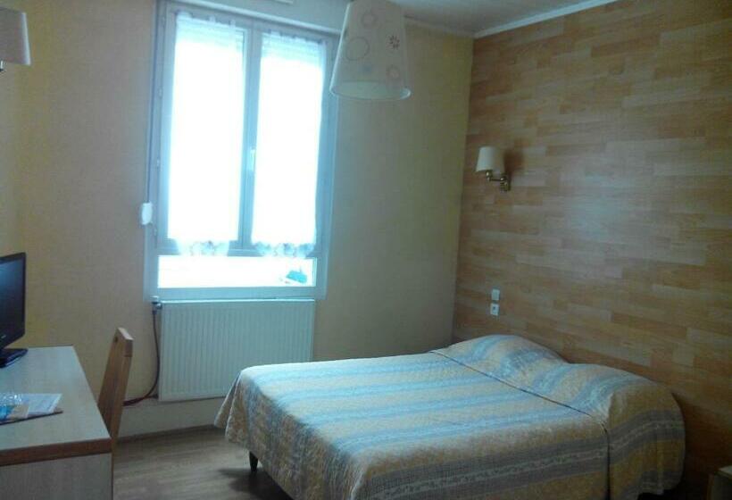 Номер Стандарт, Hôtel Lamartine  Parking Dauphine