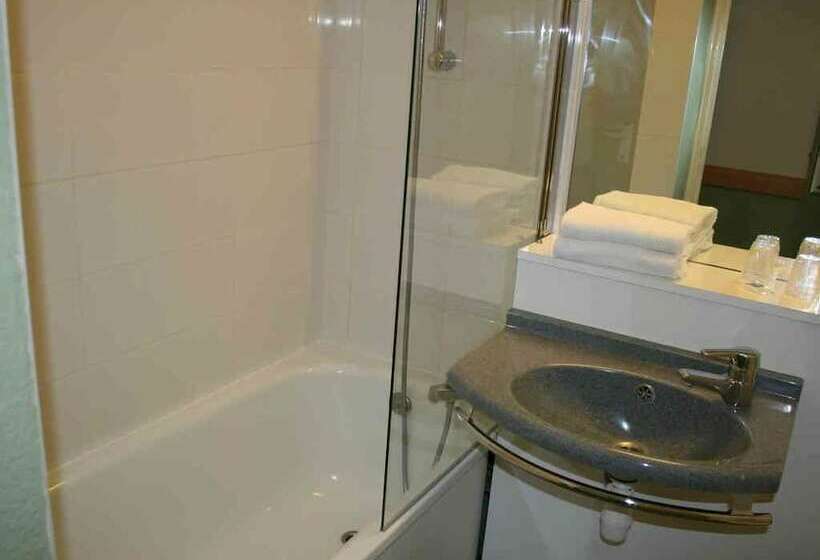 スタンダードトリプルルーム, Ibis Budget Thiers