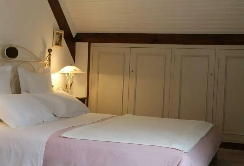 Standard Kolmen Hengen Huone, Chambres D Hôtes La Brillève
