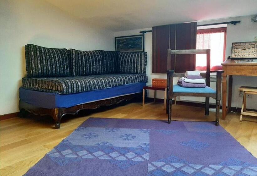 スタンダードトリプルルーム, Chambres D Hôtes Le Petit Siam : Le Calme En Centre Ville