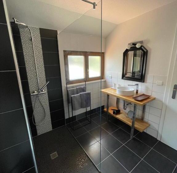 스탠다드 트리플 룸, Chambres D Hôtes Rachelle Schneider