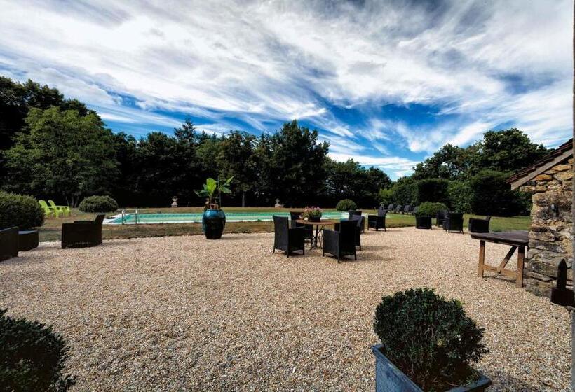 스탠다드 룸, Les Chambres D Hôtes Du Château De Saint Georges