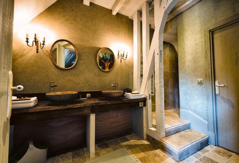 스탠다드 룸 킹사이즈 침대, Les Chambres D Hôtes Du Château De Saint Georges