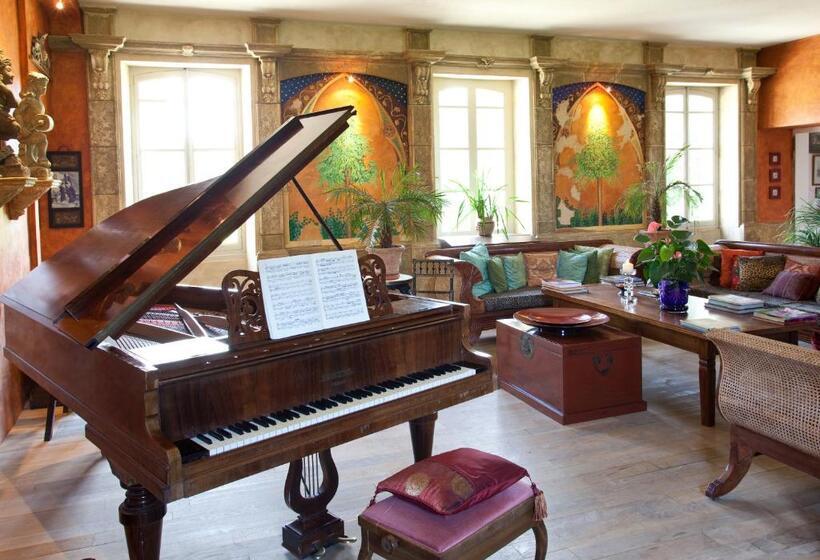Стандартный Номер Кровать Кинг, Les Chambres D Hôtes Du Château De Saint Georges