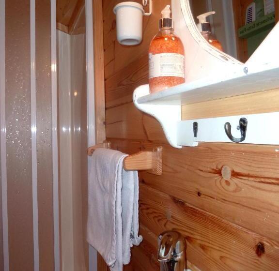 スタンダードルーム, Gites Et Roulottes Du Grand Puits