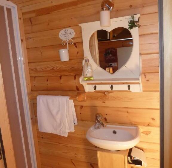 スタンダードルーム, Gites Et Roulottes Du Grand Puits