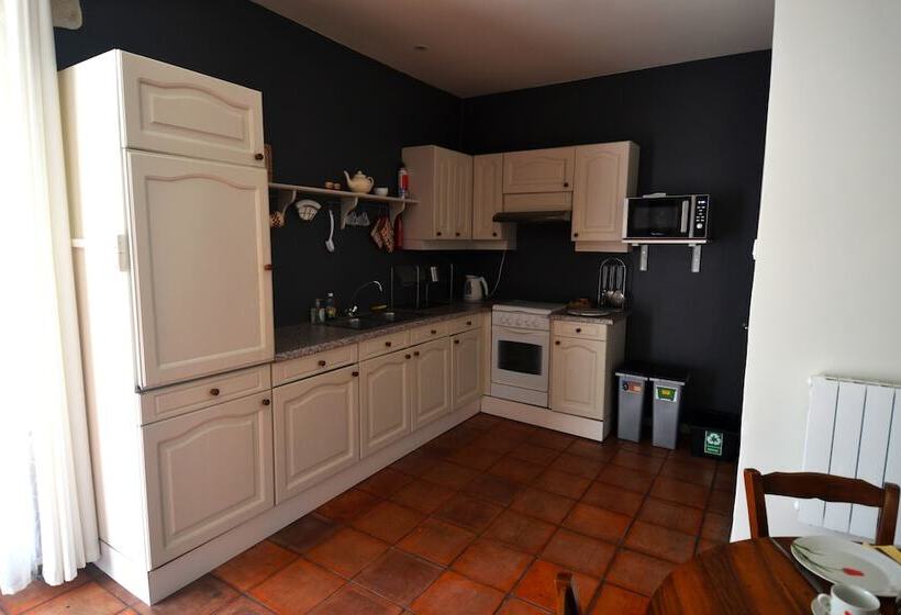 Классический Номер, Le Manoir