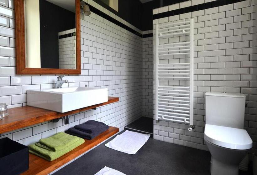 Номер Стандарт, Le Manoir