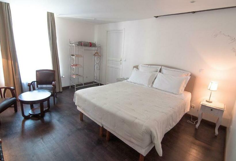 חדר סטנדרט, Le Relais Du Beffroi