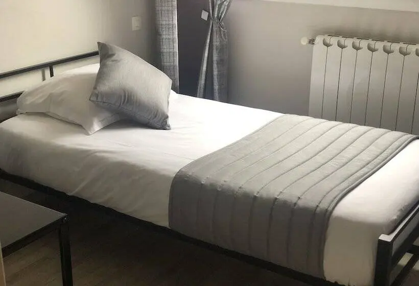 コンフォートシングルルーム, Roissy Chambres