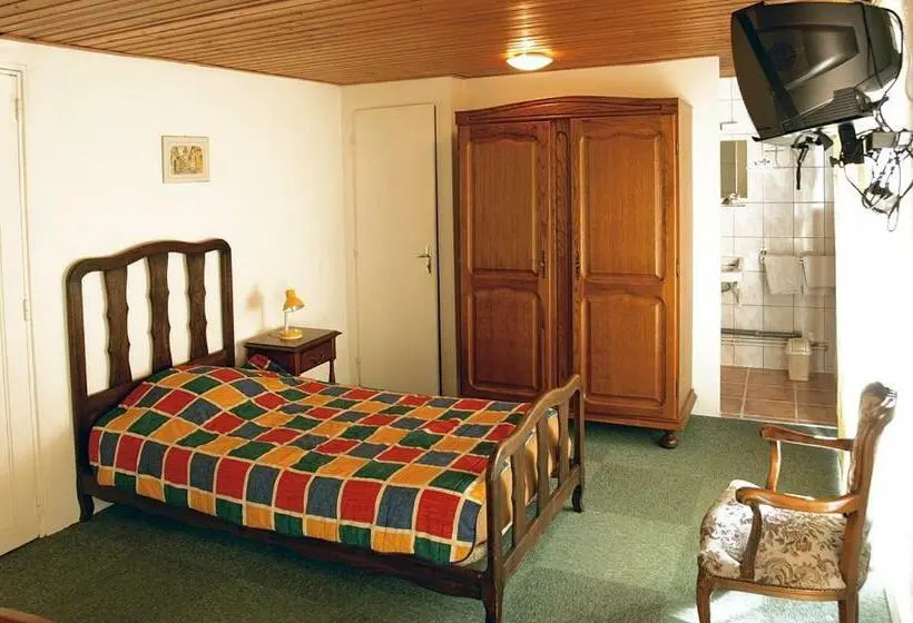 スタンダードトリプルルーム, Auberge Alsacienne