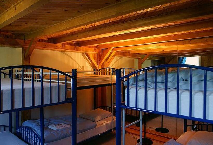 Семейный Номер, Auberge Alsacienne