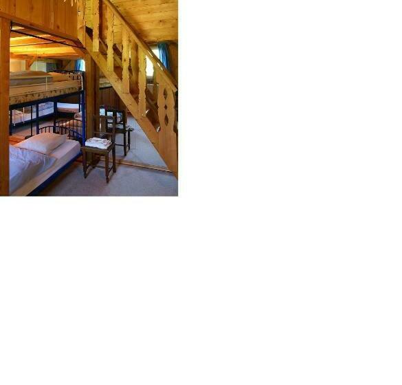 패밀리 룸, Auberge Alsacienne