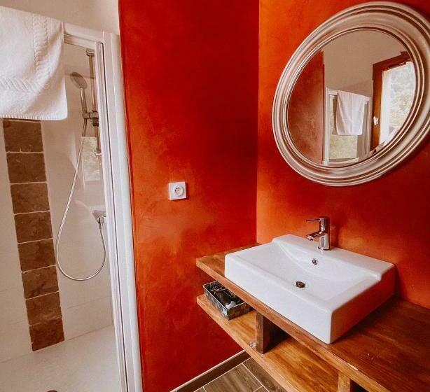 标准间, Auberge De La Foret Bonifatu