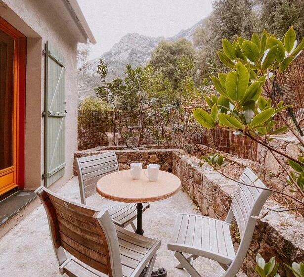 标准间, Auberge De La Foret Bonifatu