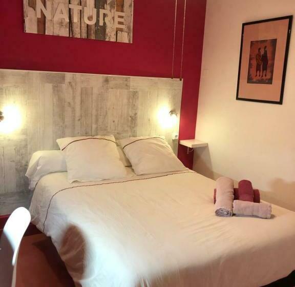 Номер Стандарт, Des Remparts