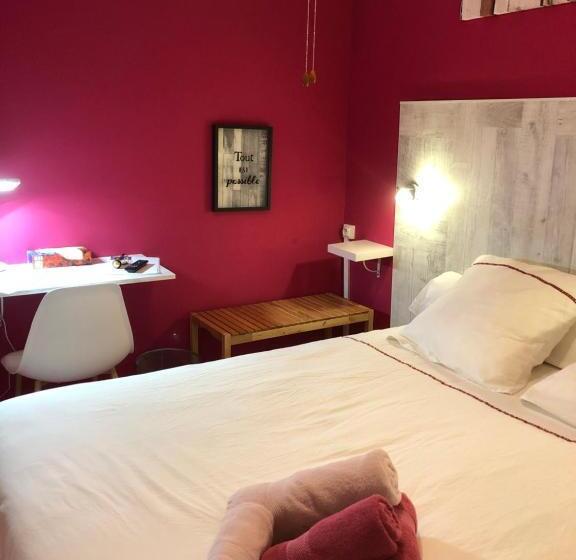 Номер Стандарт, Des Remparts