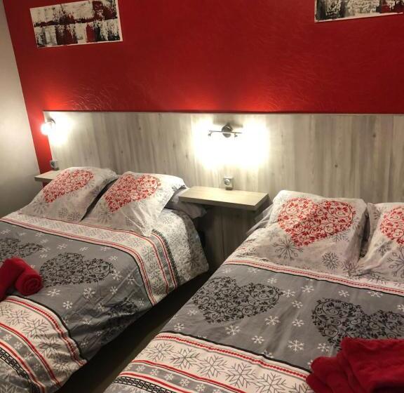 Четырехместный Номер Стандарт, Des Remparts