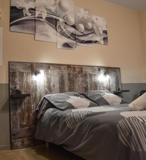 Семейный Номер, Des Remparts