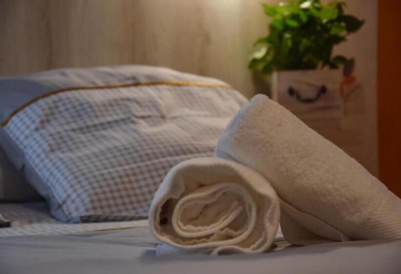 Номер Стандарт Индивидуальный, Des Remparts