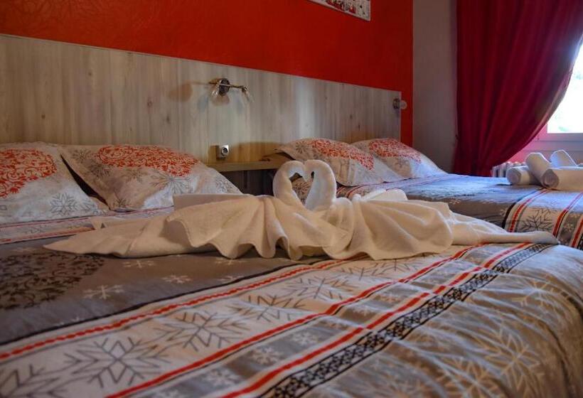 Четырехместный Номер Стандарт, Des Remparts