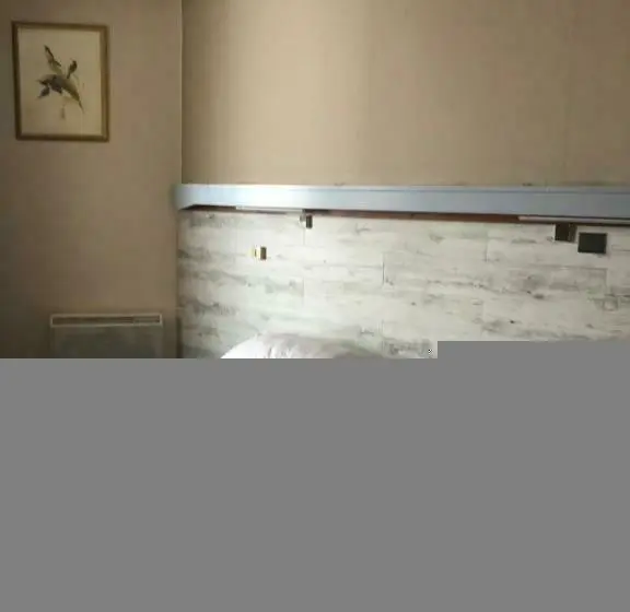 スタンダードトリプルルーム, Hôtel Les Trappeurs